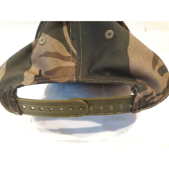 MARVEL Avengers Baseball Style CAMO Hat Cap Strapback Adjustable One Size - Picture 4 of 10